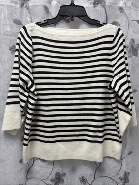 Bluivy Black and White Striped Scoop Neck Sweater